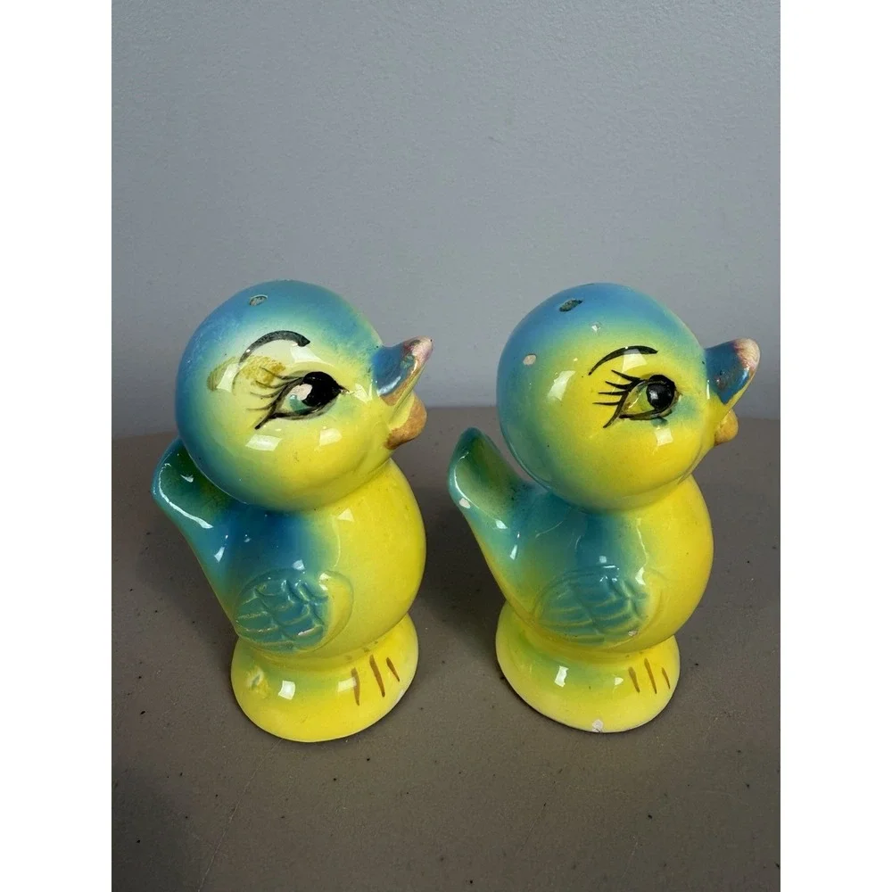 Vtg Blue Bird Japan Salt and Pepper Shakers and Baby Chick in Egg Shakers